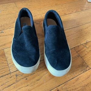 Steven madden slip on shoes